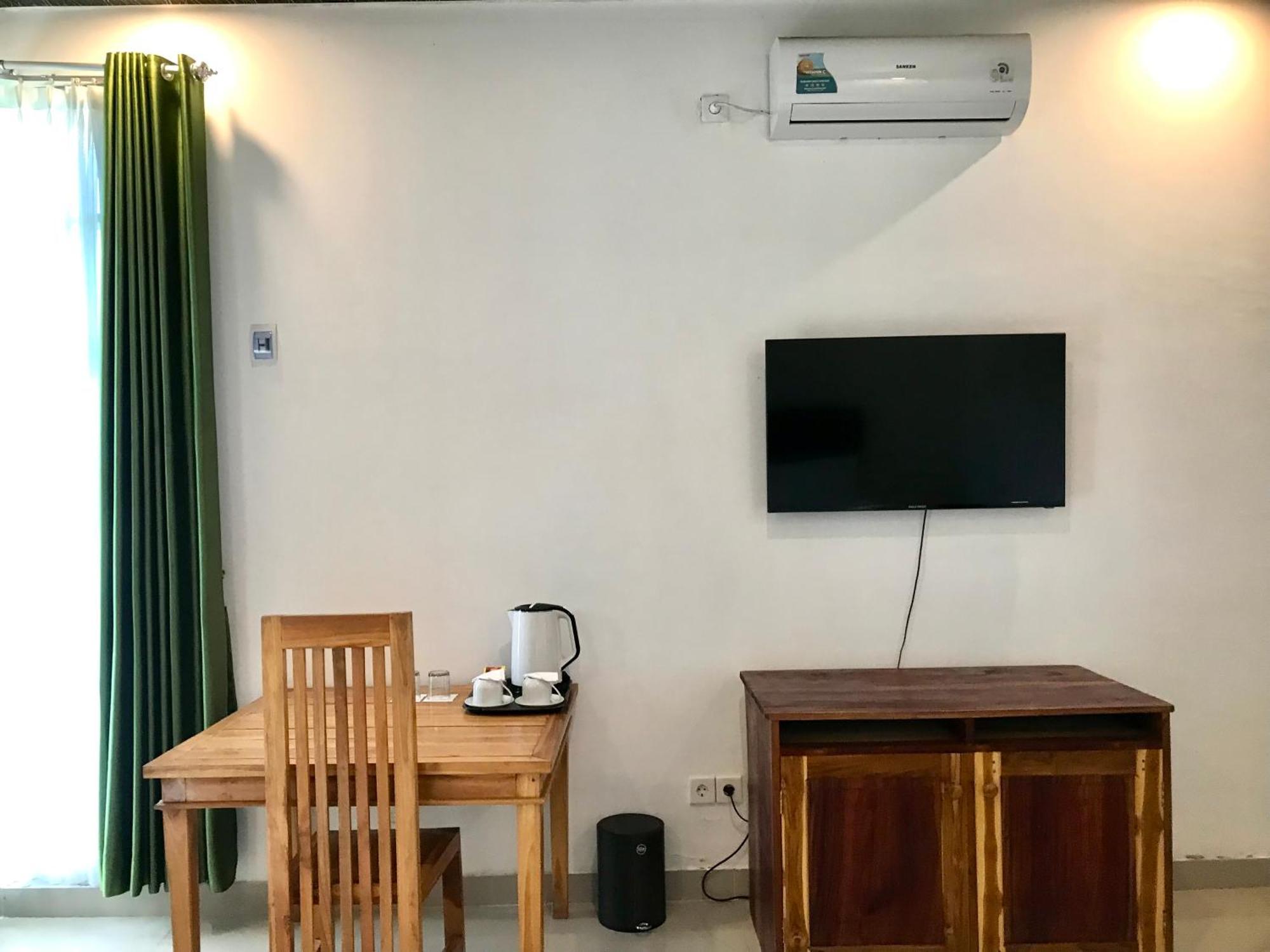 Pohon Purba Resort & Restaurant Labuhan Pandan Екстериор снимка