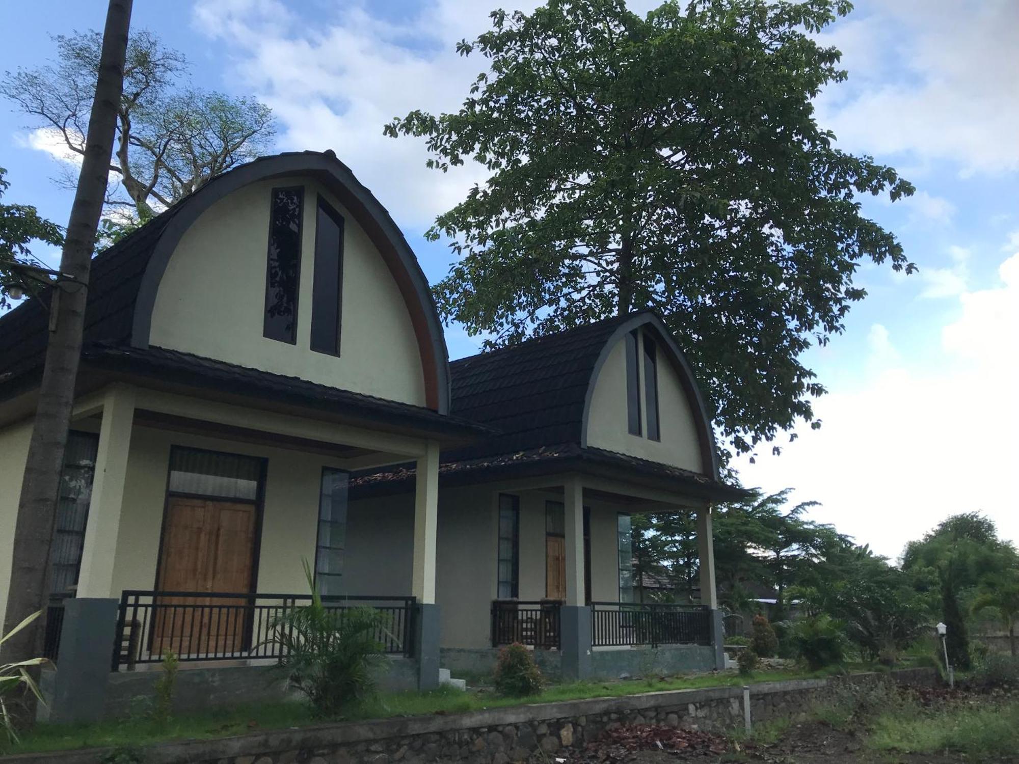 Pohon Purba Resort & Restaurant Labuhan Pandan Екстериор снимка