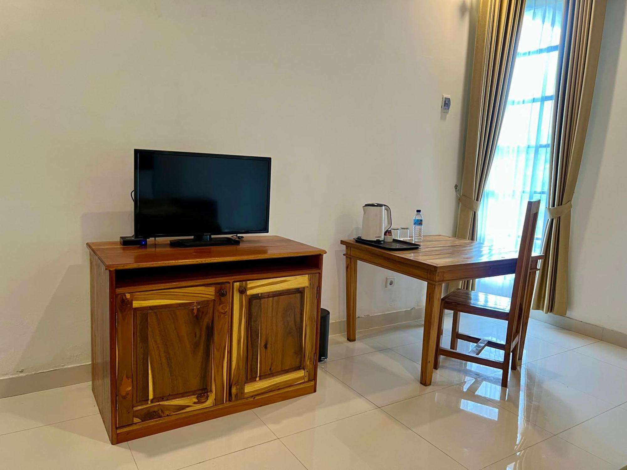 Pohon Purba Resort & Restaurant Labuhan Pandan Екстериор снимка